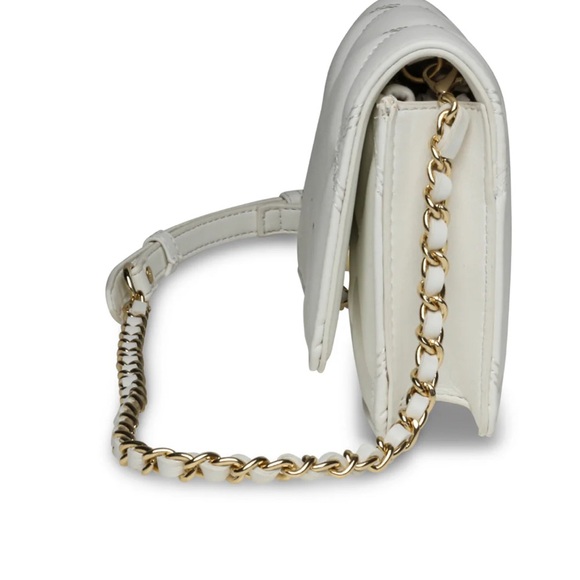 STEVE MADDEN ‘BENDUE’ WHITE CROSSBODY PURSE - BNWT - Picture 4 of 13